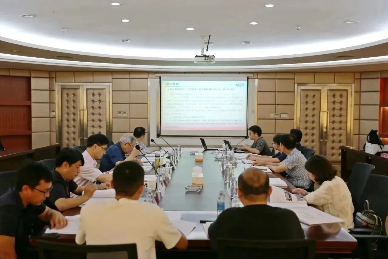 64be1df630b62.jpg e90cba9b9a69c5c1ba2fcf7c78f78a9c.jpg